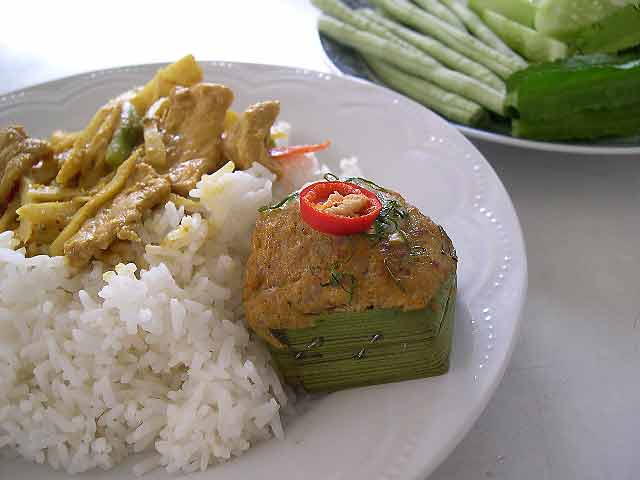 Breakfast at Krua Nakhon