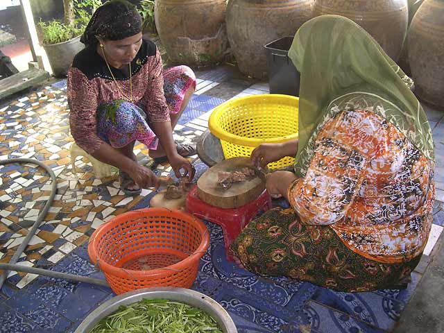 Thai Women Preparing Food